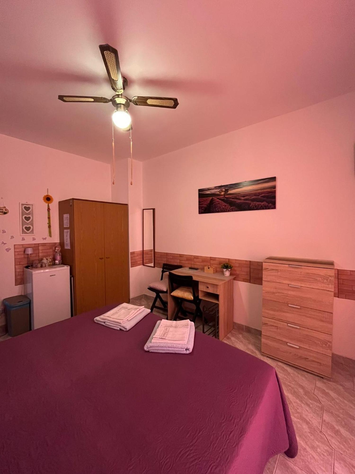 B&B Il Girasole Ortonovo Exterior photo
